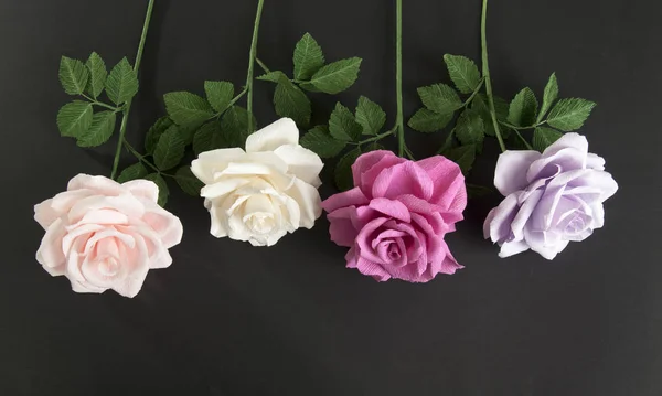 Heldere kleurrijke rozen Stockfoto