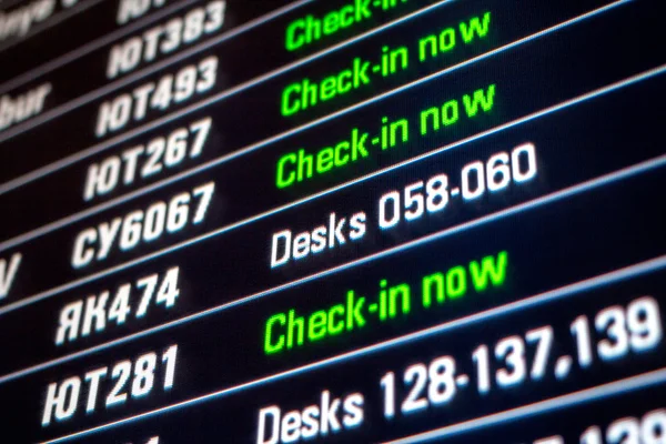 Panel de a bordo con todos los vuelos de check-in — Foto de Stock