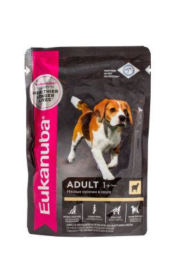 Eukanuba Tavuk yahni, torbalar içinde köpek maması. 