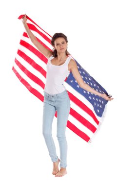 Amerika Birleşik Devletleri bayrağı güzel kadının elinde. Olduğunu