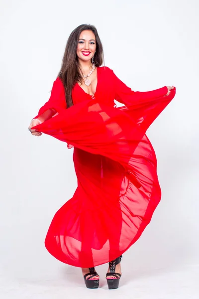 Lady danser in het rood — Stockfoto