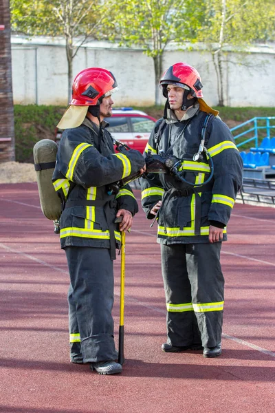 Portret van een brandweer — Stockfoto