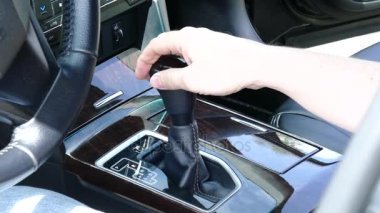 Otomatik şanzıman, üzerine el ile otomatik vites.