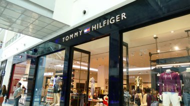 Dükkanı (mağaza - perakende) - Tommy Hilfiger Metropolis alışveriş merkezinde