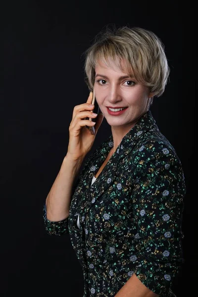 Retrato de mujer de negocios bonita — Foto de Stock