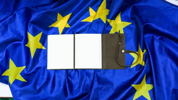 Leather note on EU Flag Flag — Stock Photo, Image