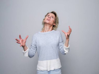 Agresif kadın Studio.