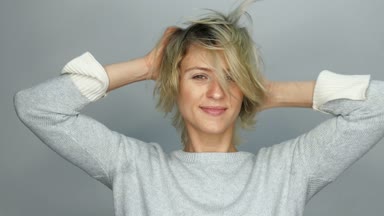 Kadın saçları tasa