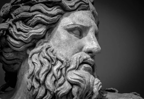 Ancient bust of Nile river god — Stock Photo, Image