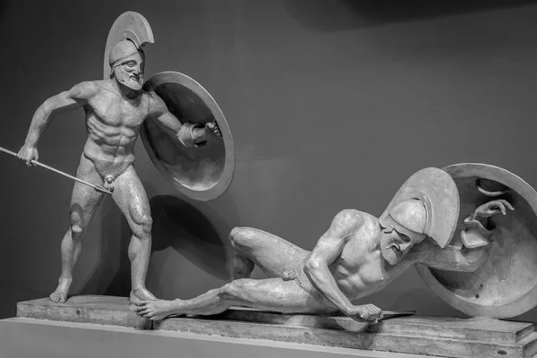 Mramorové sochy řeckých bojovníků — Stock fotografie