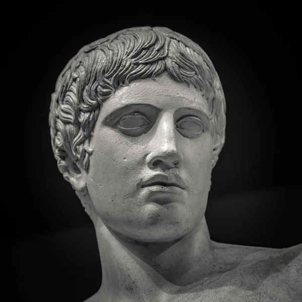 The ancient marble portrait bust — Stock Photo, Image