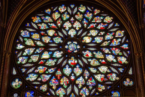 Paris, France, April 1, 2017: The Sainte Chapelle Holy Chapel in Paris, France. — Stock Photo, Image