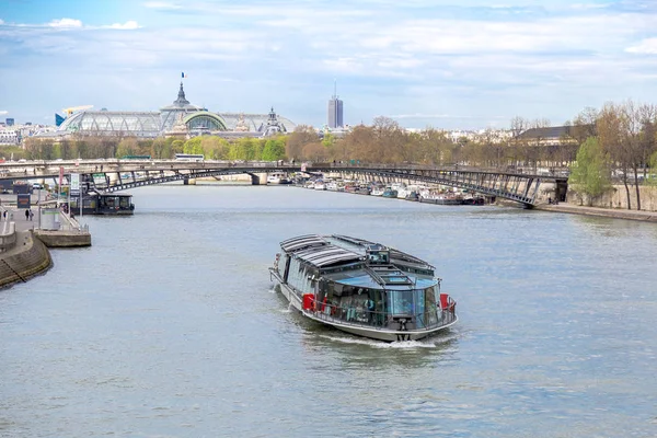 Kilátás Párizsban a Szajna — Stock Fotó