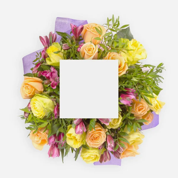 Creative layout with colorful flowers, leaves and copy space card note. Flat lay. — Stock Photo, Image