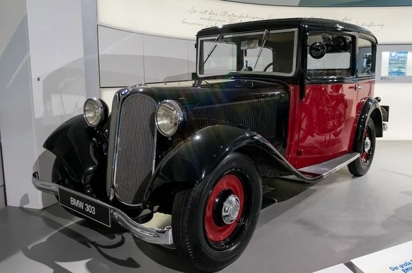 München, Deutschland - 10. März 2016: bmw museum — Stockfoto