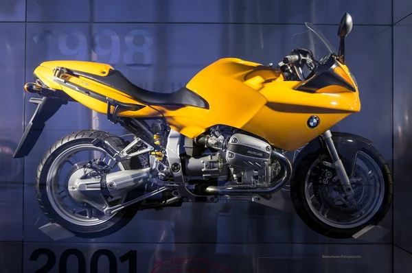 Munique, Alemanha - 10 de março de 2016: Motocicleta no Museu BMW — Fotografia de Stock