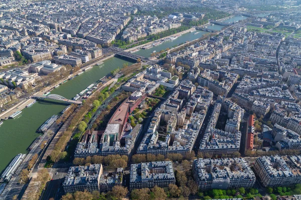 Belle vue panoramique de Paris depuis la Tour Eiffel — Photo