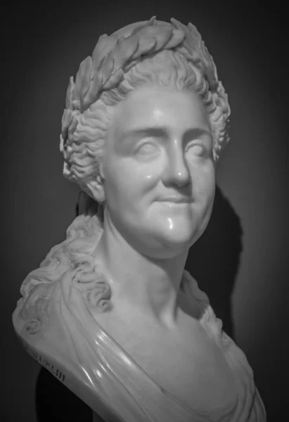 Busto di statua dell'imperatrice Caterina la Grande a Caterina. Palazzo Grande a Tsaritsyno — Foto Stock