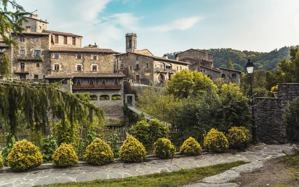 Rupit i Pruit - middeleeuwse Catalaans dorp in de subregio van de — Stockfoto