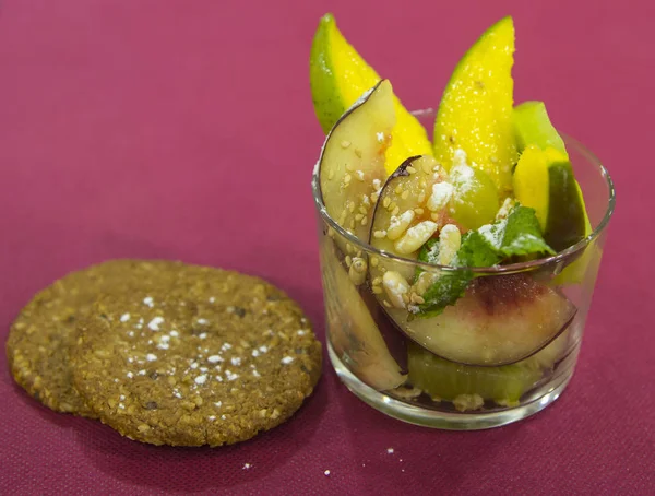 Insalata Frutta Fresca Con Mango — Foto Stock