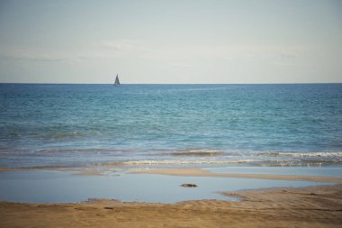 Yat, Akdeniz ile güzel deniz manzarası