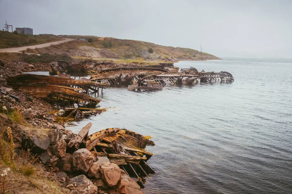 Oude Overstroomd Houten Boten Het Water Van Barentsz Zee Teriberka — Stockfoto
