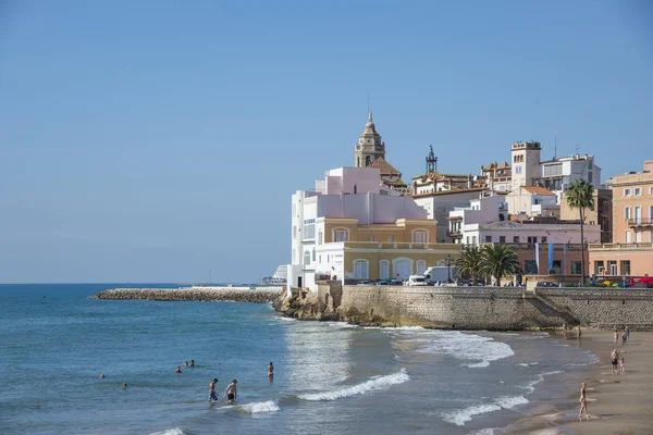 Vue sur la plage de San Sebastian, Sitges, Espagne — Photo