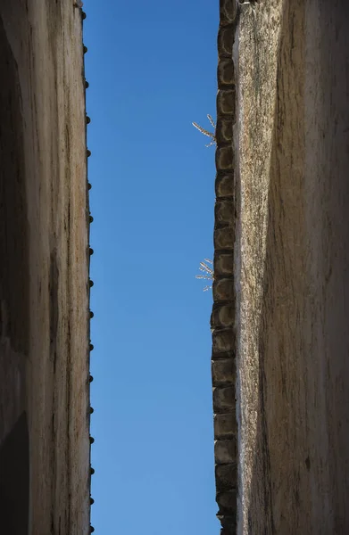Вид Улицы Стены Крышу Здания Ситжес Испания — стоковое фото