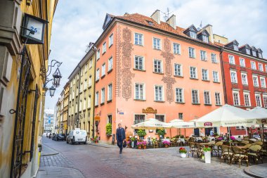 Eski dar sokaklar Varşova, Polonya