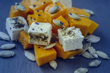 Lezzetli kabak salatası