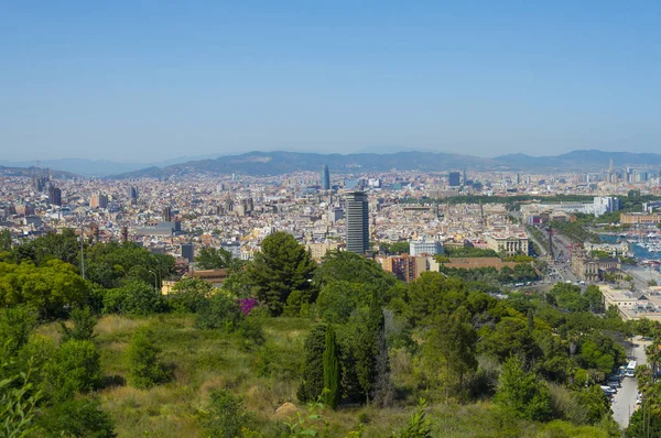 Barcelona şehrinin panoramik görüntüsü