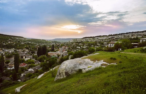 Het Bovenaanzicht Stad Van Bakhchisarai Bij Zonsondergang Crimea — Stockfoto