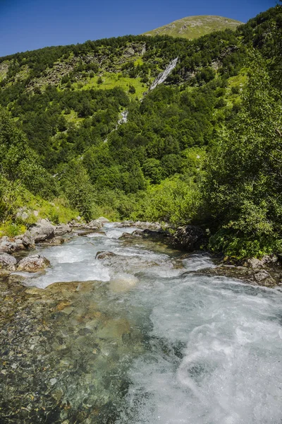 Paysage Estival Avec Rivière Imeretinka Dans Les Montagnes Karachay Tcherkessia — Photo