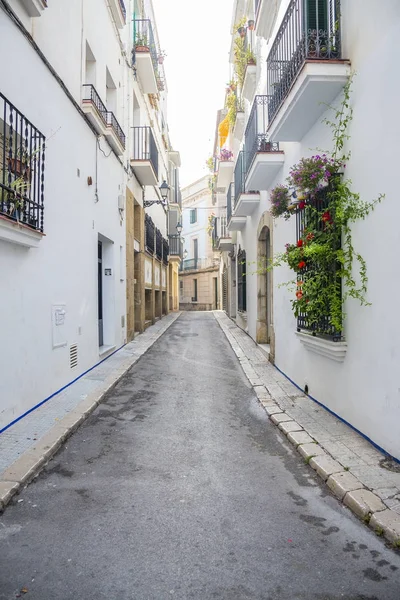 Uma Rua Pitoresca Sitges Espanha — Fotografia de Stock