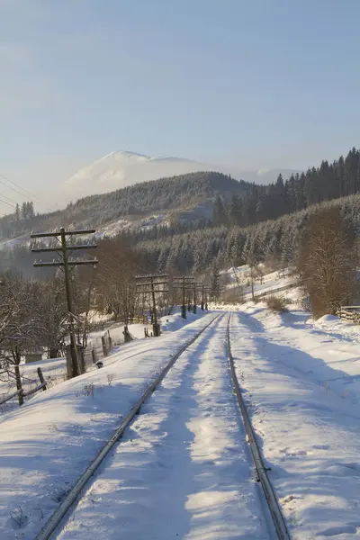 Die Eisenbahn Den Karpaten Winter — Stockfoto