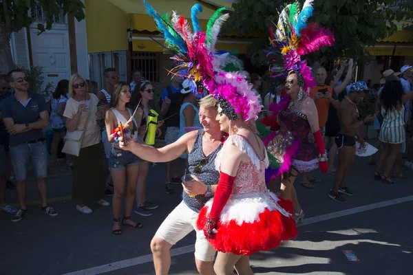 SITGES, CATALÔNIA / ESPANHA - JUNHO 11, 2017: Orgulho Gay Sitges 2017 — Fotografia de Stock