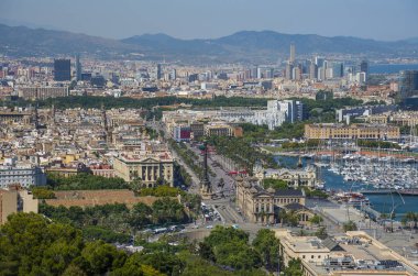 Barcelona şehrinin panoramik görüntüsü