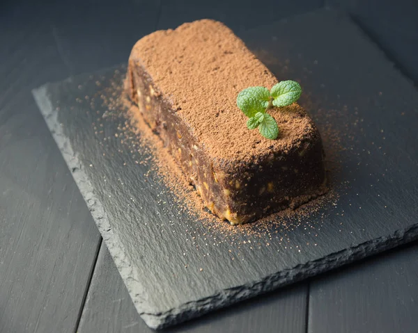 Dolce Brownie Cioccolato Sul Nero — Foto Stock