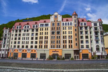 Rosa Khutor, Rusya Federasyonu - 11 Mayıs 2013: Rosa Khutor Alpine Resort