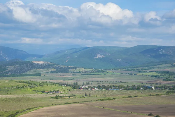 Górski krajobraz widok z góry Sapun — Zdjęcie stockowe