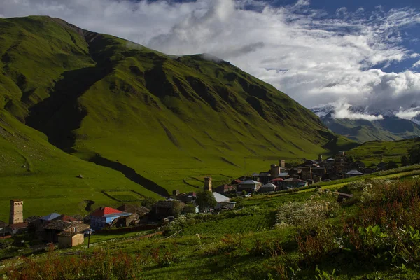 Svan towers in Ushguli village,  Georgia — Stock Photo, Image