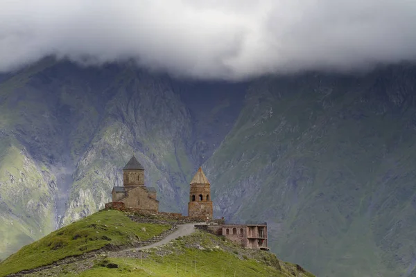 Gergeti Trinity Church — Stock Photo, Image