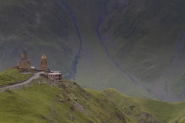 Gergeti Trinity Church — Stock Photo, Image