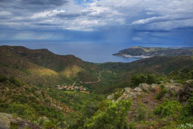 Akdeniz 'in manzarası. İspanya, Katalonya