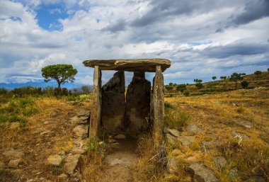 Dolmen Vinyes Mortes