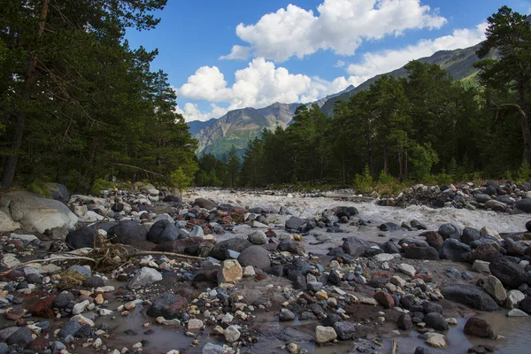 Baksan Nehri (Kabardey-Balkar) — Stok fotoğraf