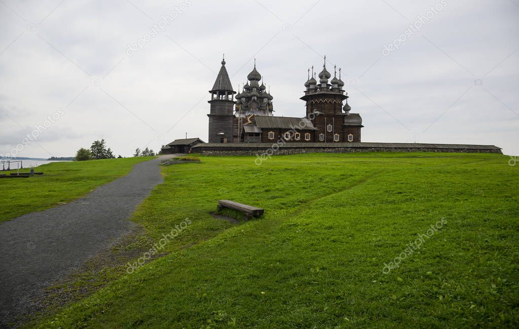 Kizhi Pogost is a historical site dating from the 17th century o