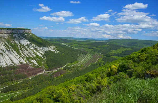 Hora Slunečného Letního Dne Pohled Chufut Kale Krymská Krajina — Stock fotografie