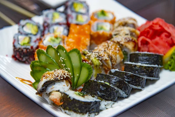 Delicious Sushi Set Plate Close View — Stock Photo, Image