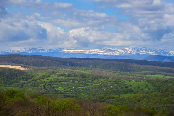 Vackert Vårlandskap Adygea Ryssland — Stockfoto